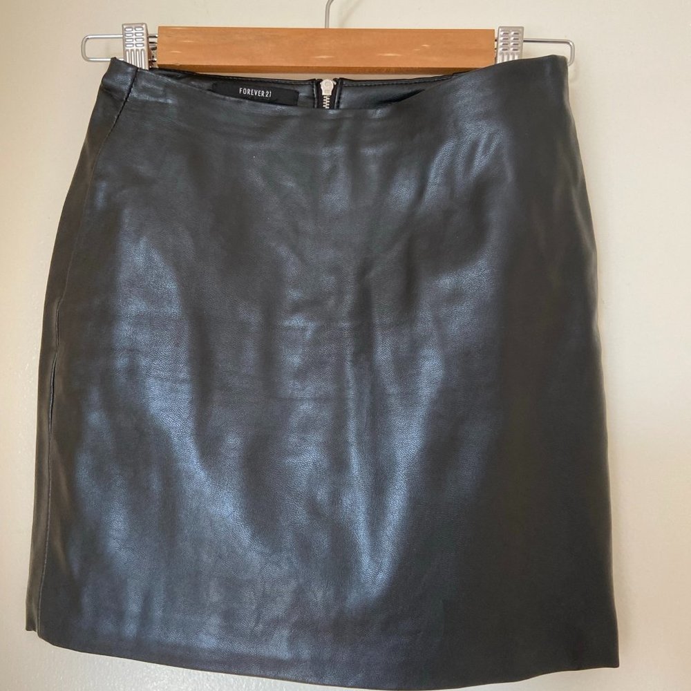 Forever 21 Pleather Mini Skirt